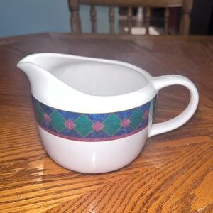 Pfaltzgraff Amalfi Classic Gravy Boat 18 oz